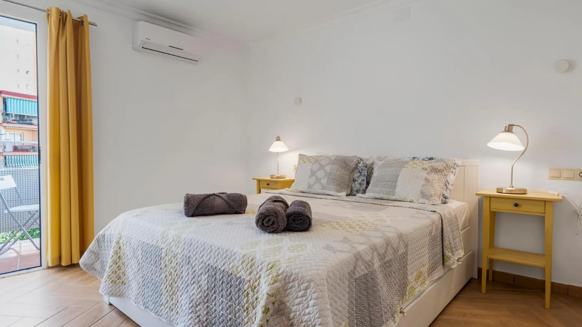 Sunny Apartment In The Center, 5 Min. From The Beach Fuengirola