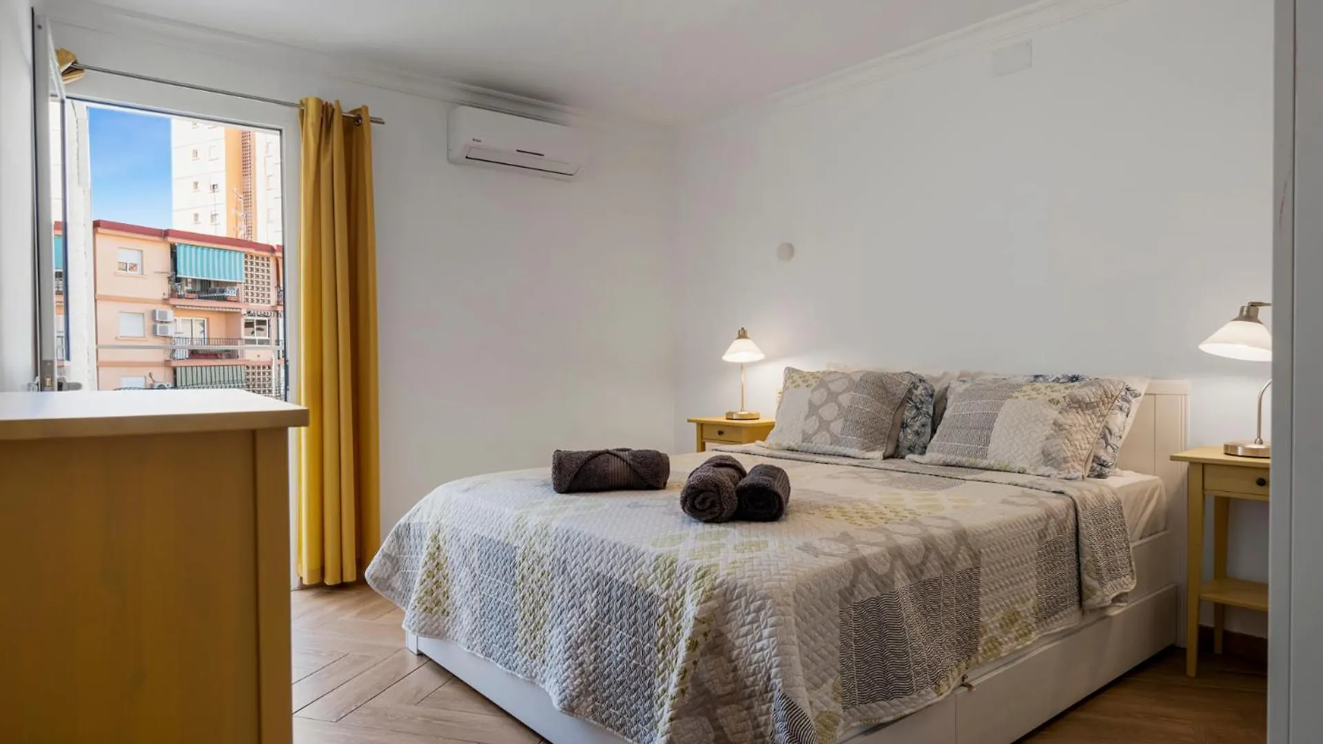 Sunny Apartment In The Center, 5 Min. From The Beach Fuengirola